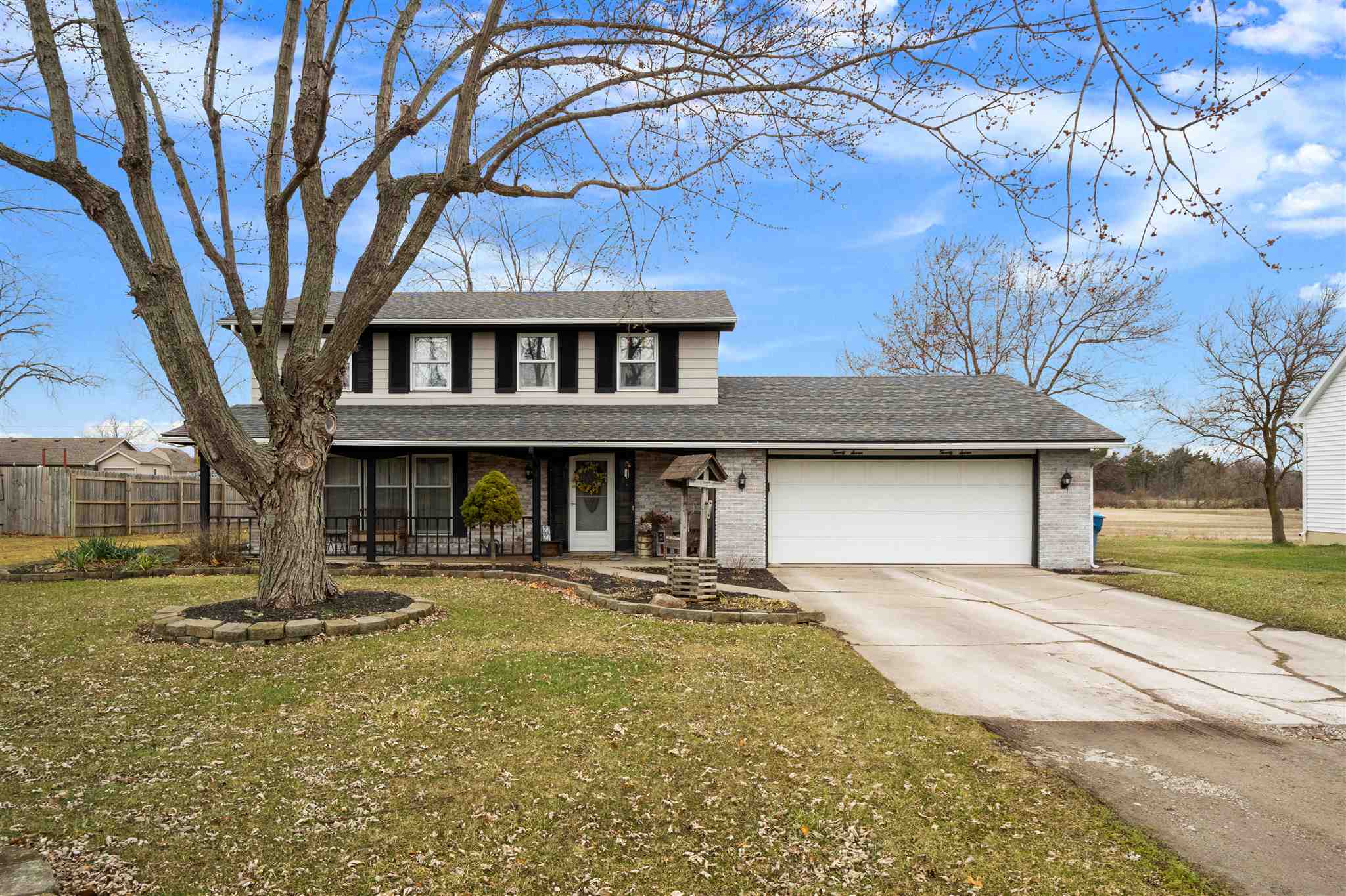2727 Hursh Road Fort Wayne, IN 46845 - Photo 1 of 32