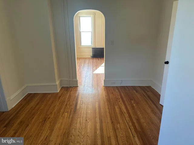 $2,300 | 418 Cinnaminson Avenue, Palmyra, NJ 08065