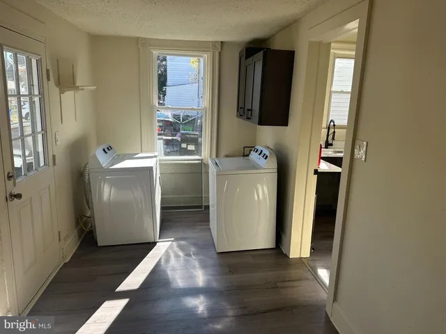 $2,300 | 418 Cinnaminson Avenue, Palmyra, NJ 08065