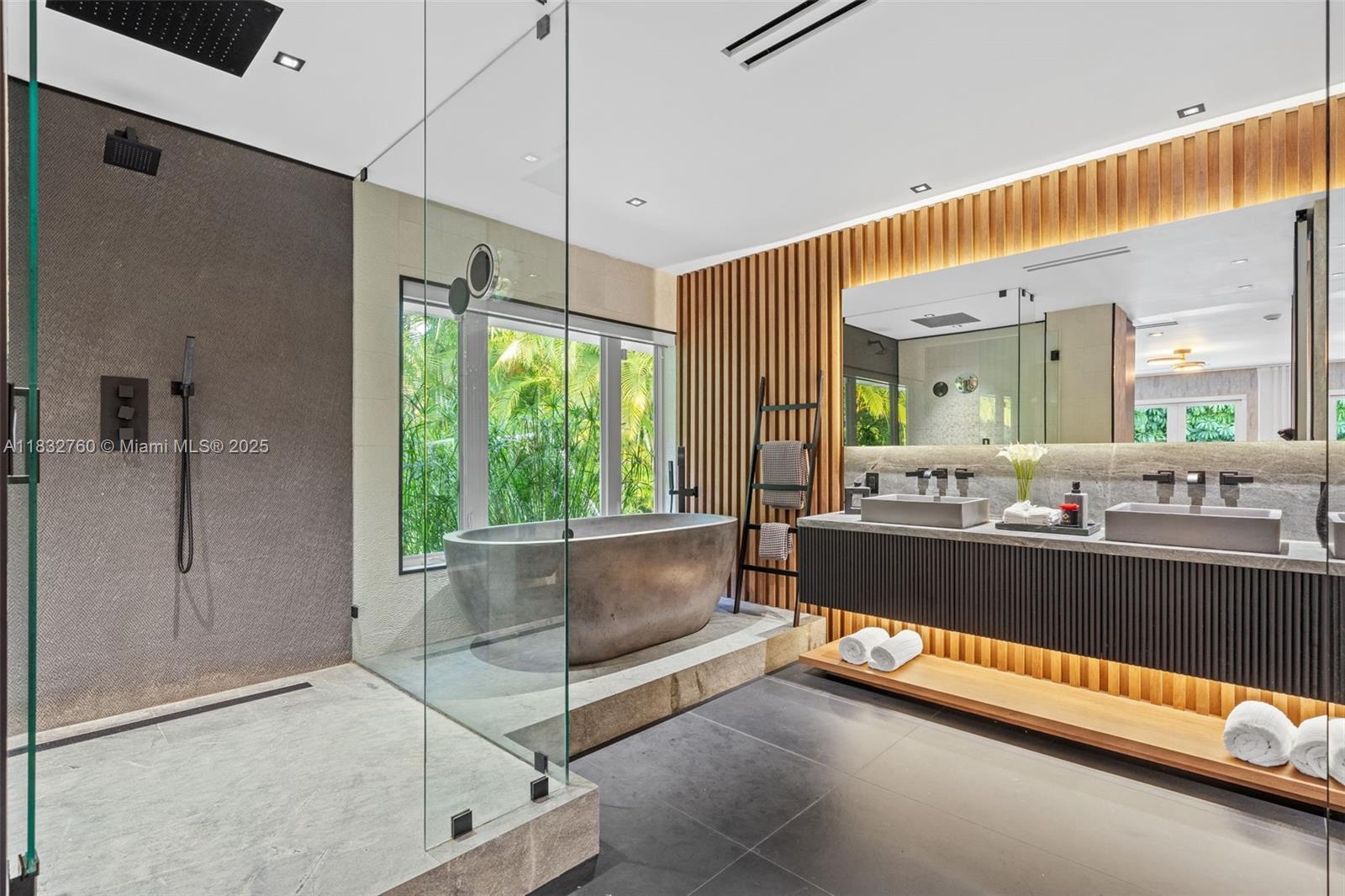 4800 Bay Point Road Miami, FL 33137 - Photo 34 of 74 a living room with furniture and a large window