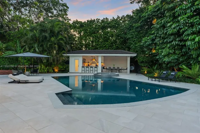 $7,500,000 | 4800 Bay Point Road, Miami, FL 33137
