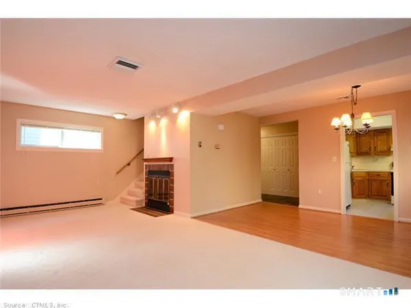 $2,200 | 26 Farmington Meadow Drive, Unit 26, Farmington, CT 06032