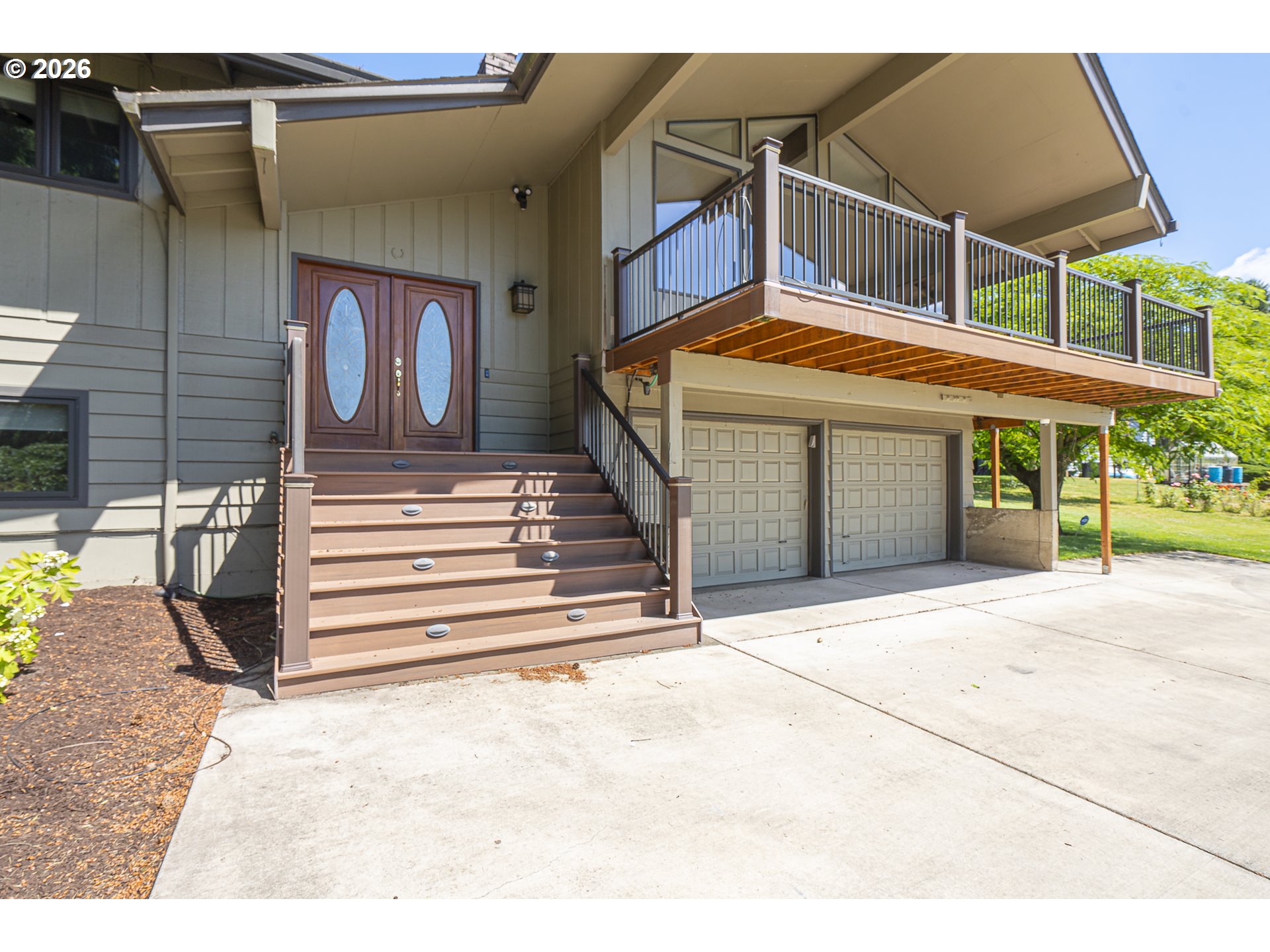 10195 Southwest Kable Street Portland, OR 97224 - Photo 3 of 48