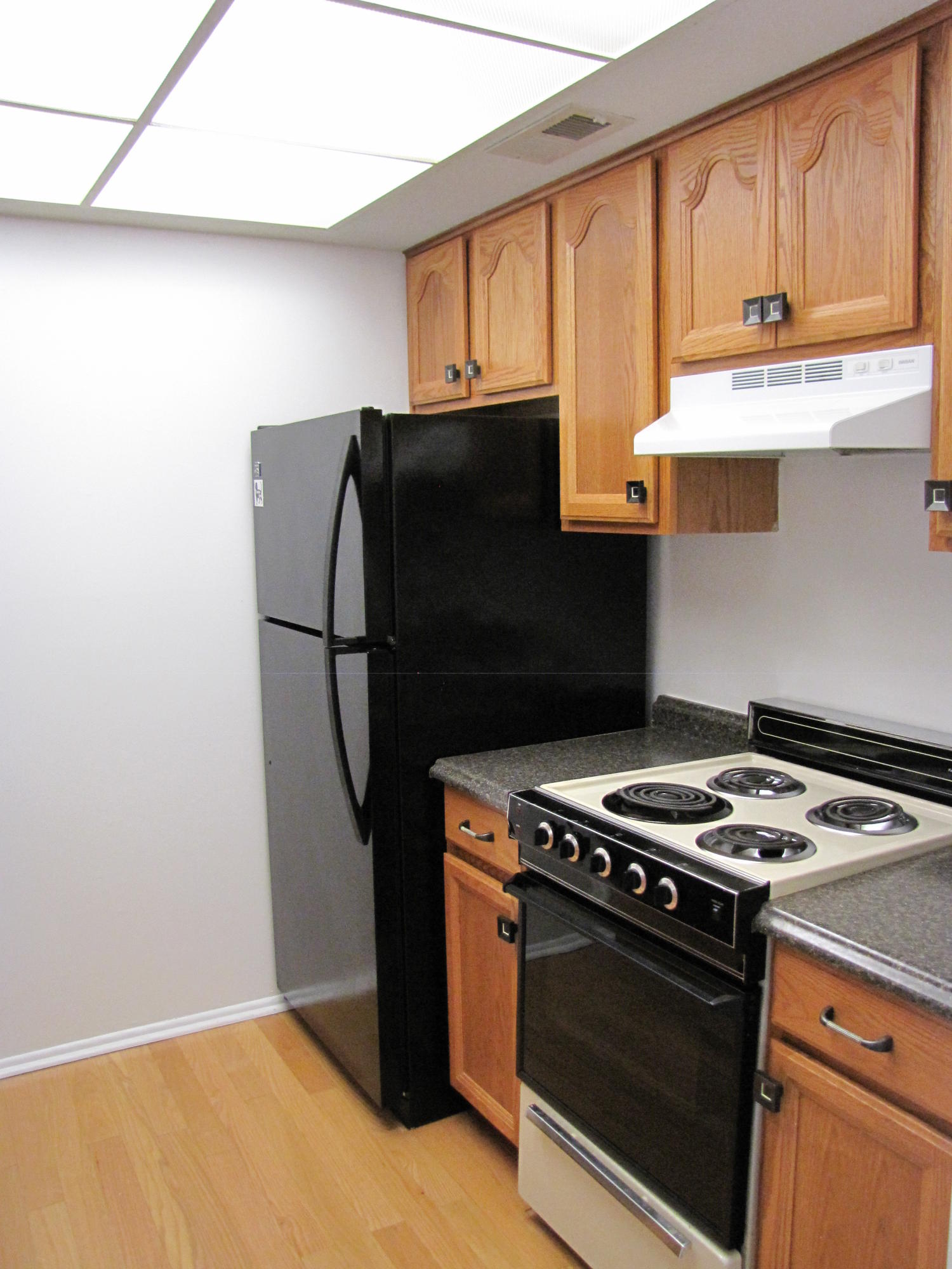 6240 Old Point Road, Unit C15 Hanahan, SC 29410 - Photo 3 of 22 IMG_0788