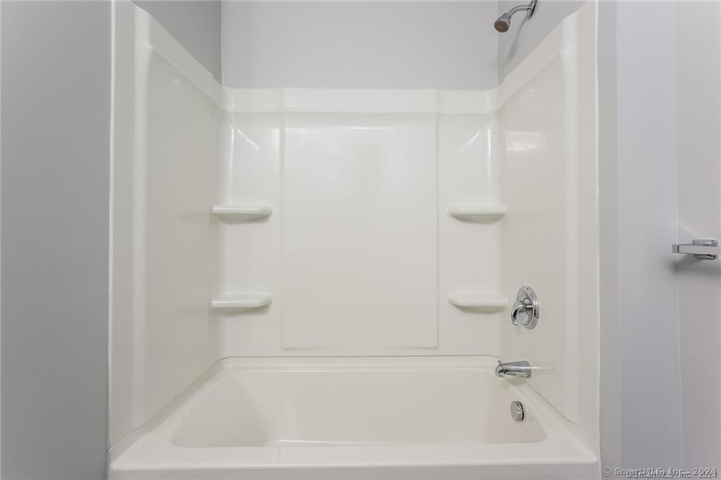 49 Taylor Avenue, Unit 206 Bethel, CT 06801 - Photo 11 of 16