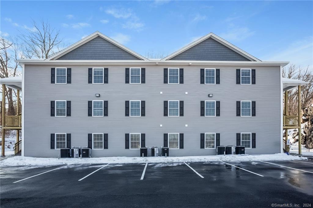 49 Taylor Avenue, Unit 206 Bethel, CT 06801 - Photo 15 of 16