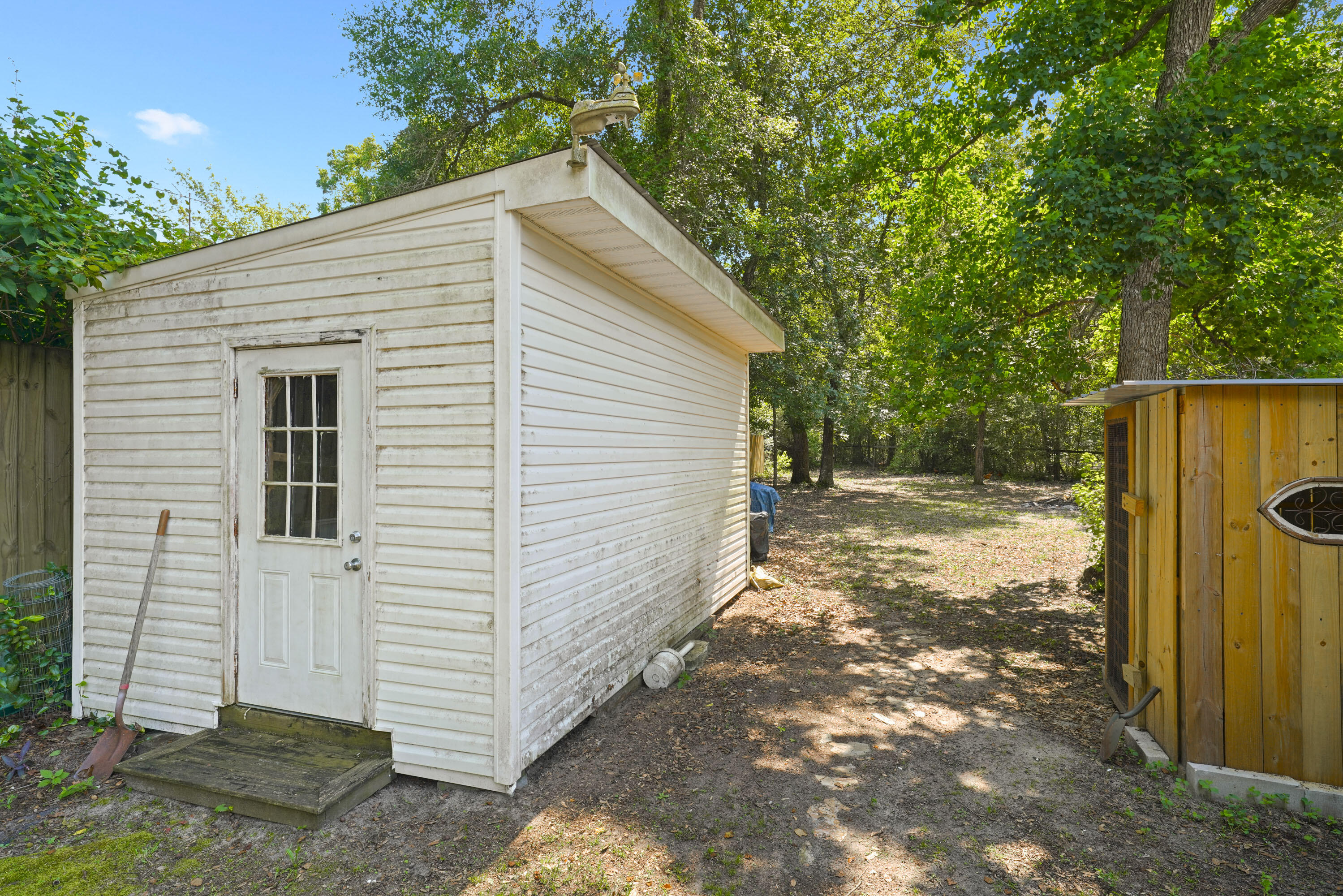 117 Will Street Freeport, FL 32439 - Photo 17 of 19 Storage Shed