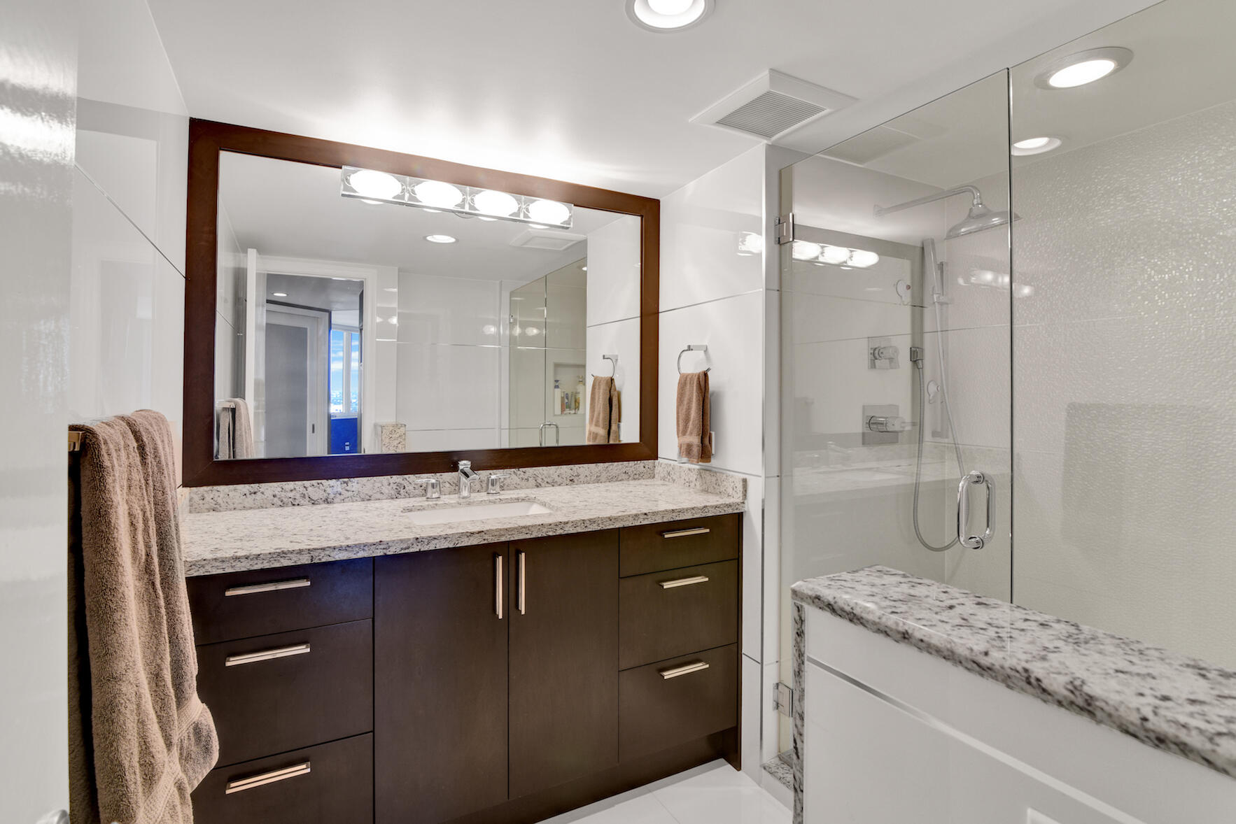 550 South Ocean Boulevard, Unit 1503 Boca Raton, FL 33432 - Photo 30 of 67 MAIN BATHROOM