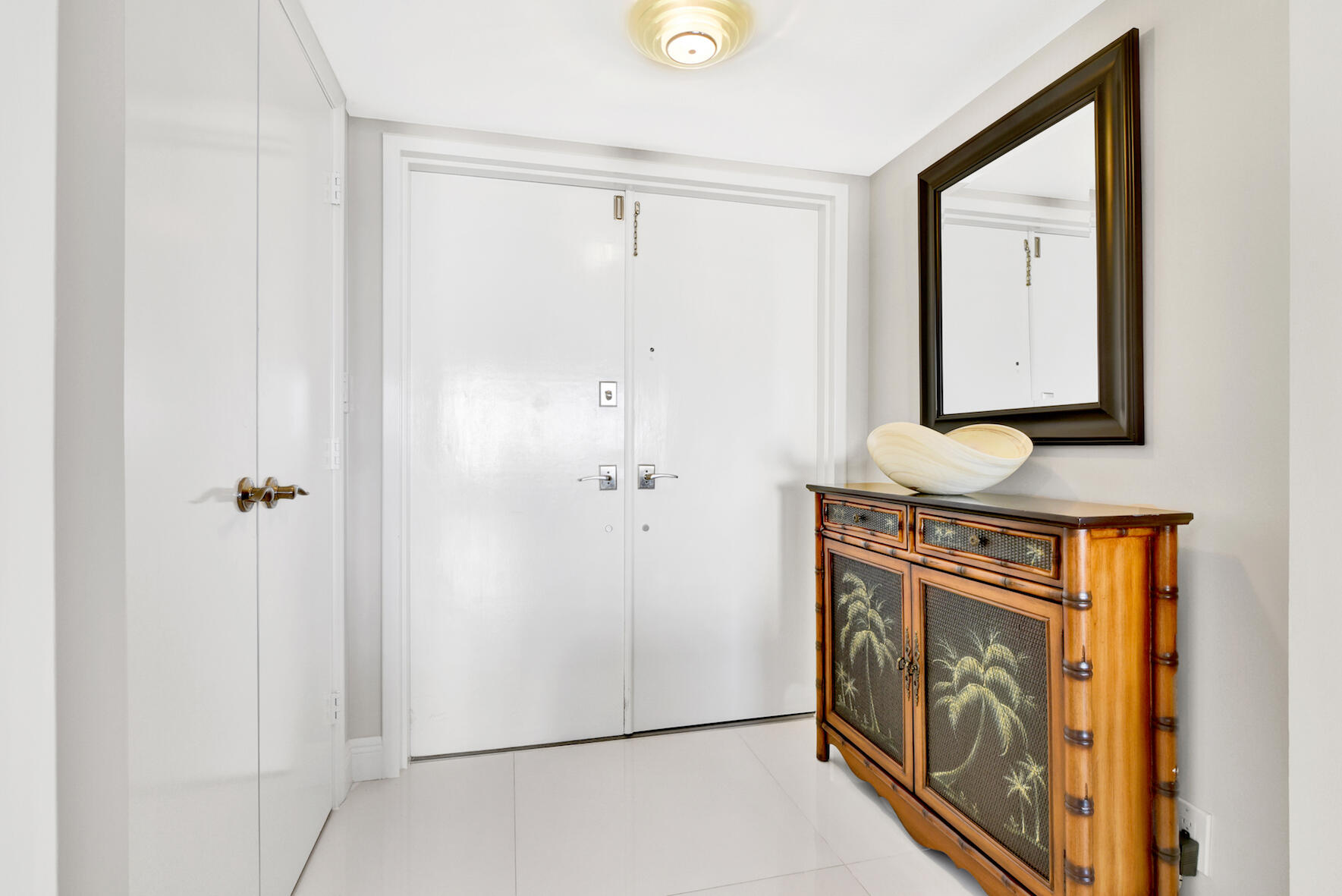 550 South Ocean Boulevard, Unit 1503 Boca Raton, FL 33432 - Photo 41 of 67 Entrance