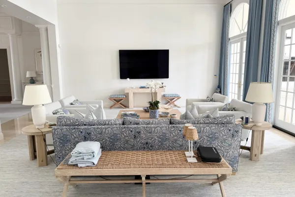 $80,000 | 1494 North Lake Way, Palm Beach, FL 33480