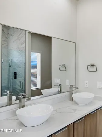 $359,950 | 7409 Norte Mesa Lane, El Paso, TX 79934