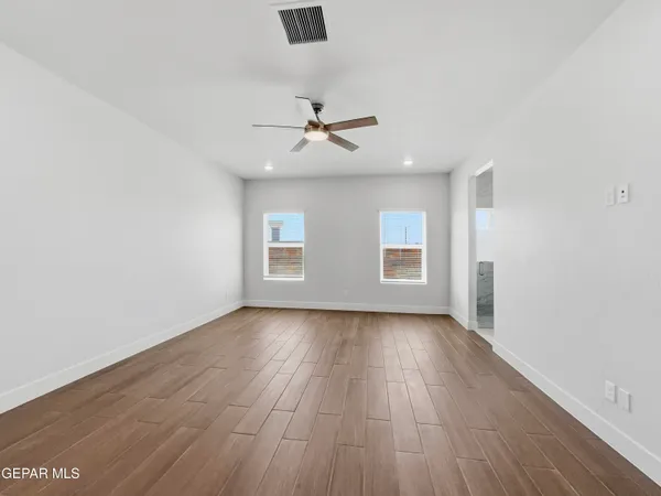 $359,950 | 7409 Norte Mesa Lane, El Paso, TX 79934
