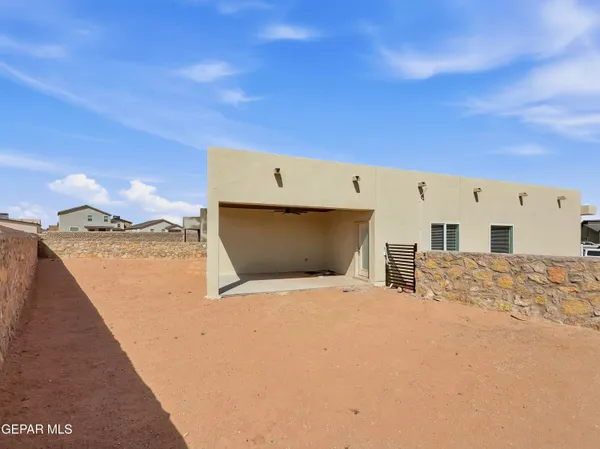 $359,950 | 7409 Norte Mesa Lane, El Paso, TX 79934