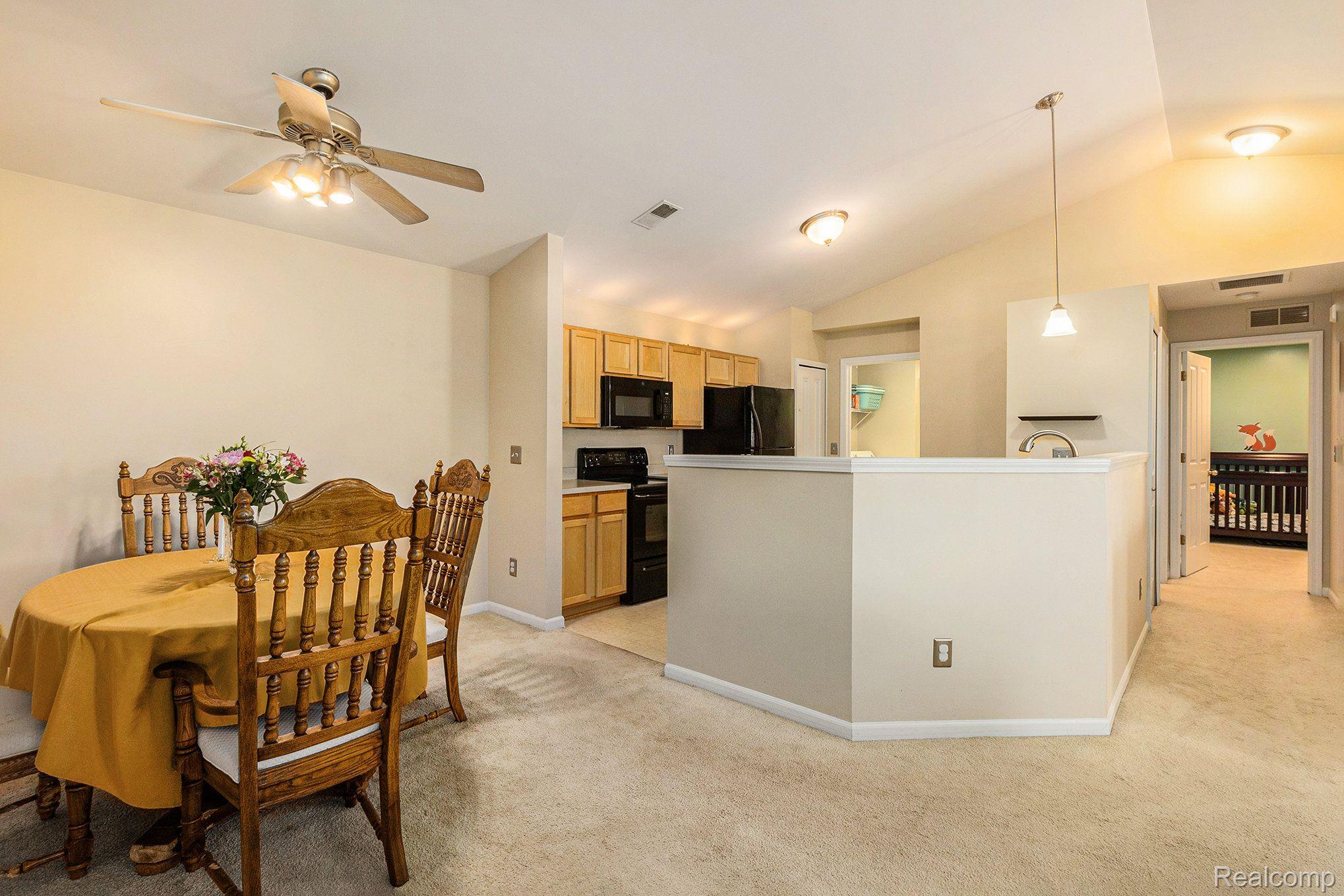 4039 Hampton Ridge Boulevard Howell, MI 48843 - Photo 9 of 27 Gallery Image 9