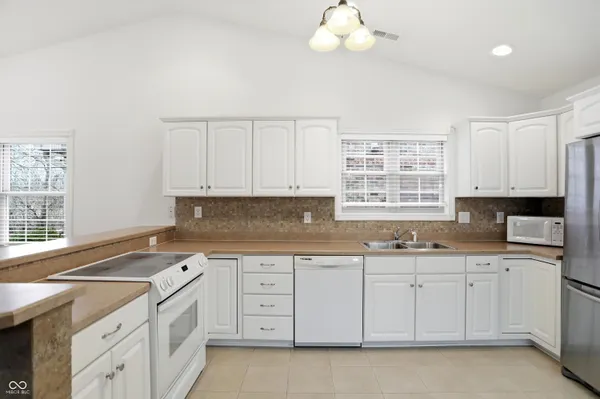 $309,500 | 7832 Lascala Boulevard, Indianapolis, IN 46237