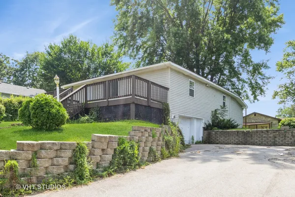 $239,900 | 7919 Hill Drive, Wonder Lake, IL 60097