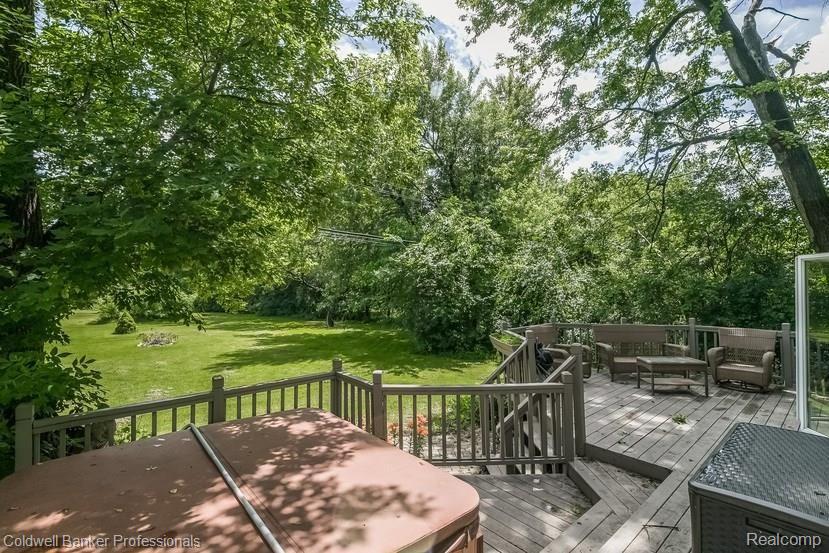 3835 South Livernois Road Rochester Hills, MI 48307 - Photo 4 of 19