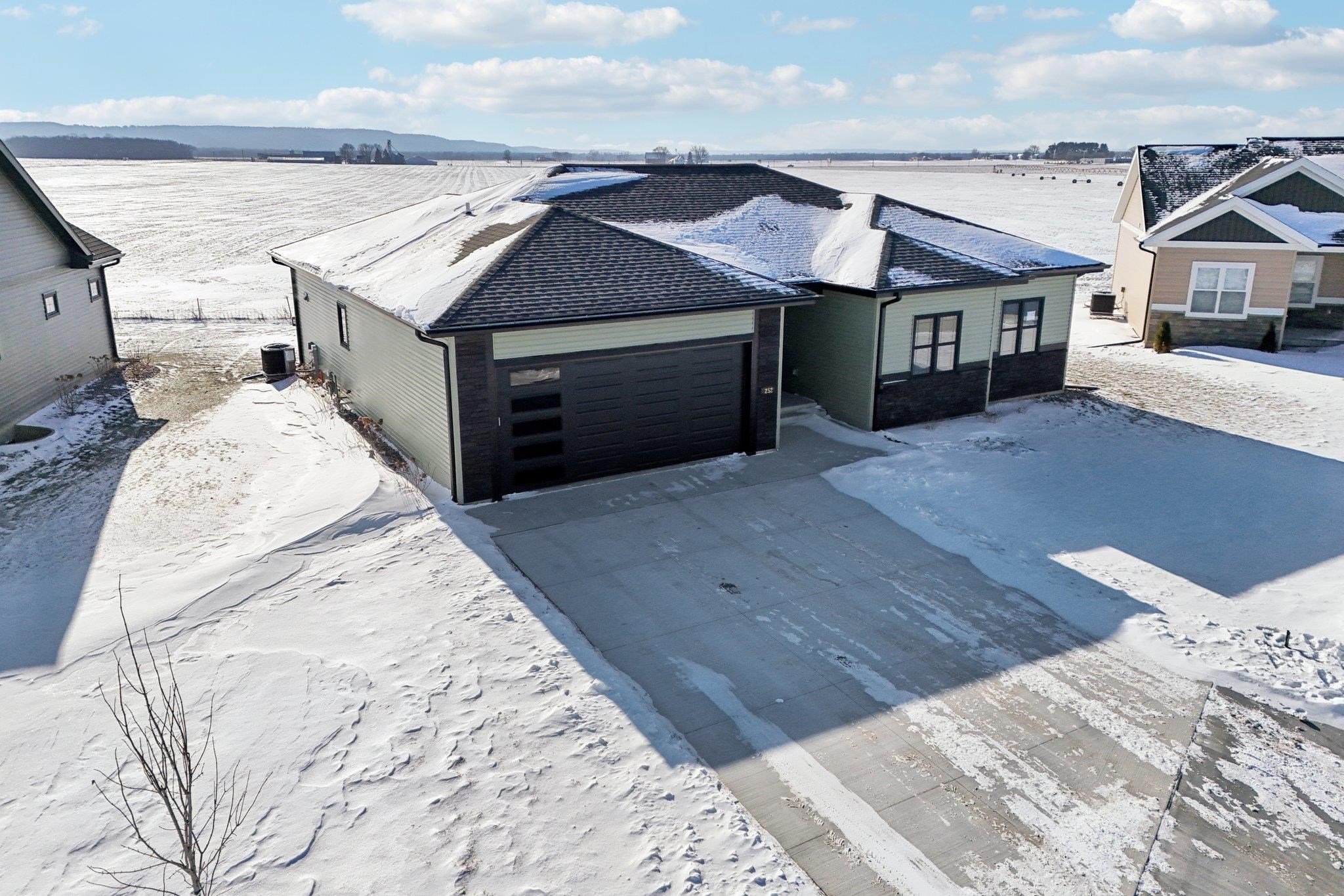 252 Falcon Court Sauk City, WI 53583 - Photo 41 of 51