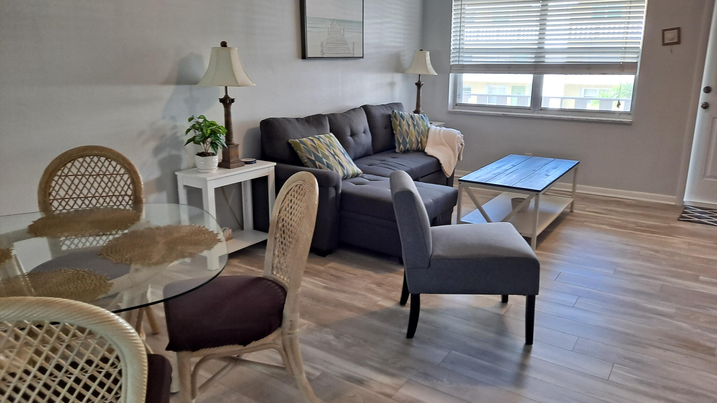 5520 North Ocean Boulevard, Unit 202 Ocean Ridge, FL 33435 - Photo 3 of 19 3