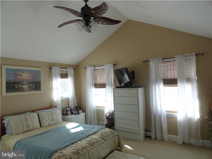 308 Hendricks Avenue Exton, PA 19341 - Photo 9 of 13 Gallery Image 9