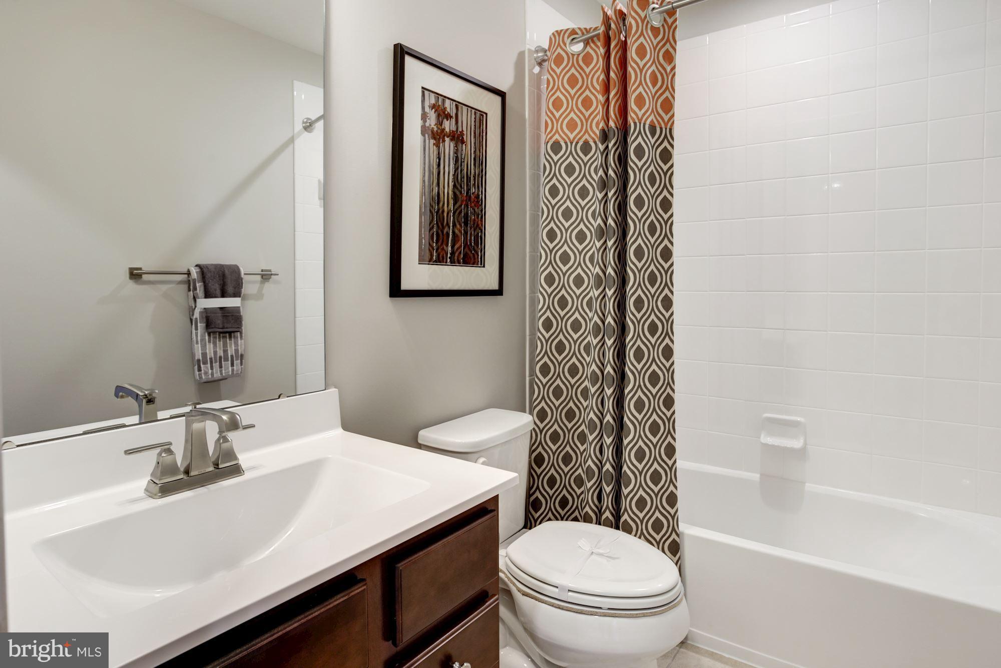 10502 Norbourne Farm Road, Unit E Upper Marlboro, MD 20772 - Photo 26 of 29 Bath