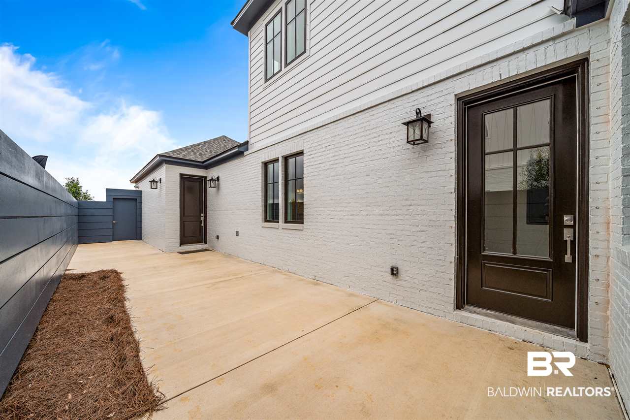 409 Dry Fls Way Fairhope, AL 36532 - Photo 3 of 32