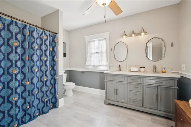 $400,000 | 810 West Waldo Avenue, Independence, MO 64050