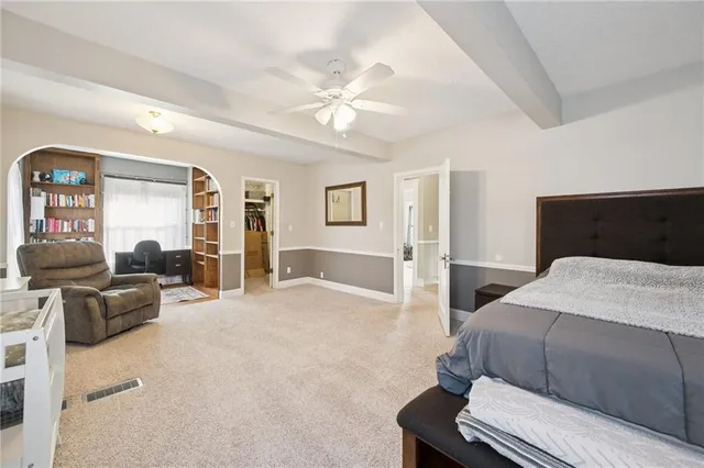 $400,000 | 810 West Waldo Avenue, Independence, MO 64050