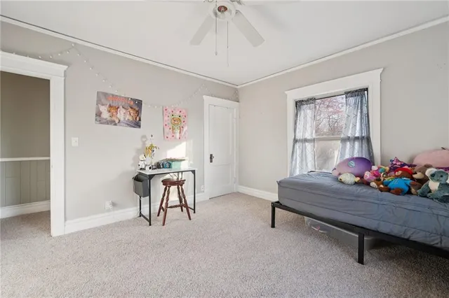 $400,000 | 810 West Waldo Avenue, Independence, MO 64050