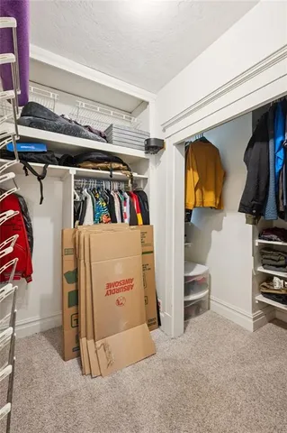 $400,000 | 810 West Waldo Avenue, Independence, MO 64050