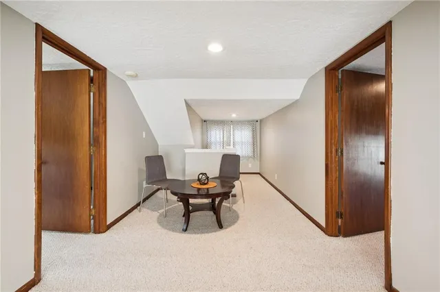 $400,000 | 810 West Waldo Avenue, Independence, MO 64050