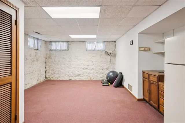 $400,000 | 810 West Waldo Avenue, Independence, MO 64050