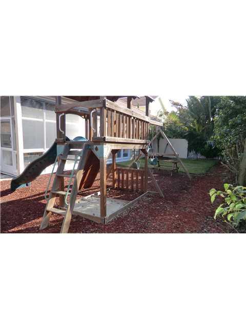 10831 La Salinas Circle Boca Raton, FL 33428 - Photo 20 of 28 Exterior Back.