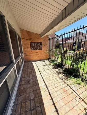 $195,000 | 330 Windermere Boulevard, Unit 330, Alexandria, LA 71303