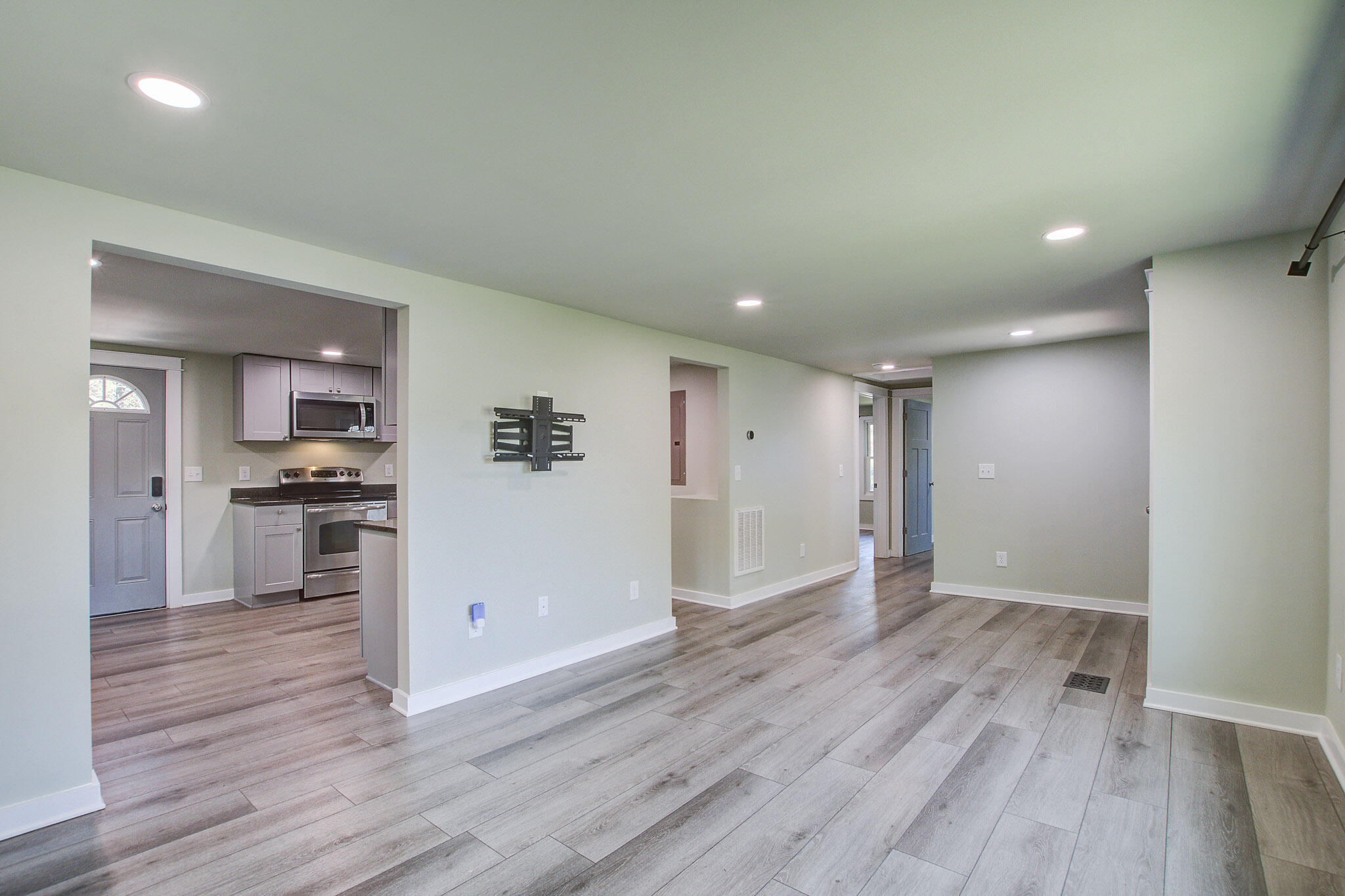 200 State Rd S-8-384 Goose Creek, SC 29445 - Photo 8 of 21
