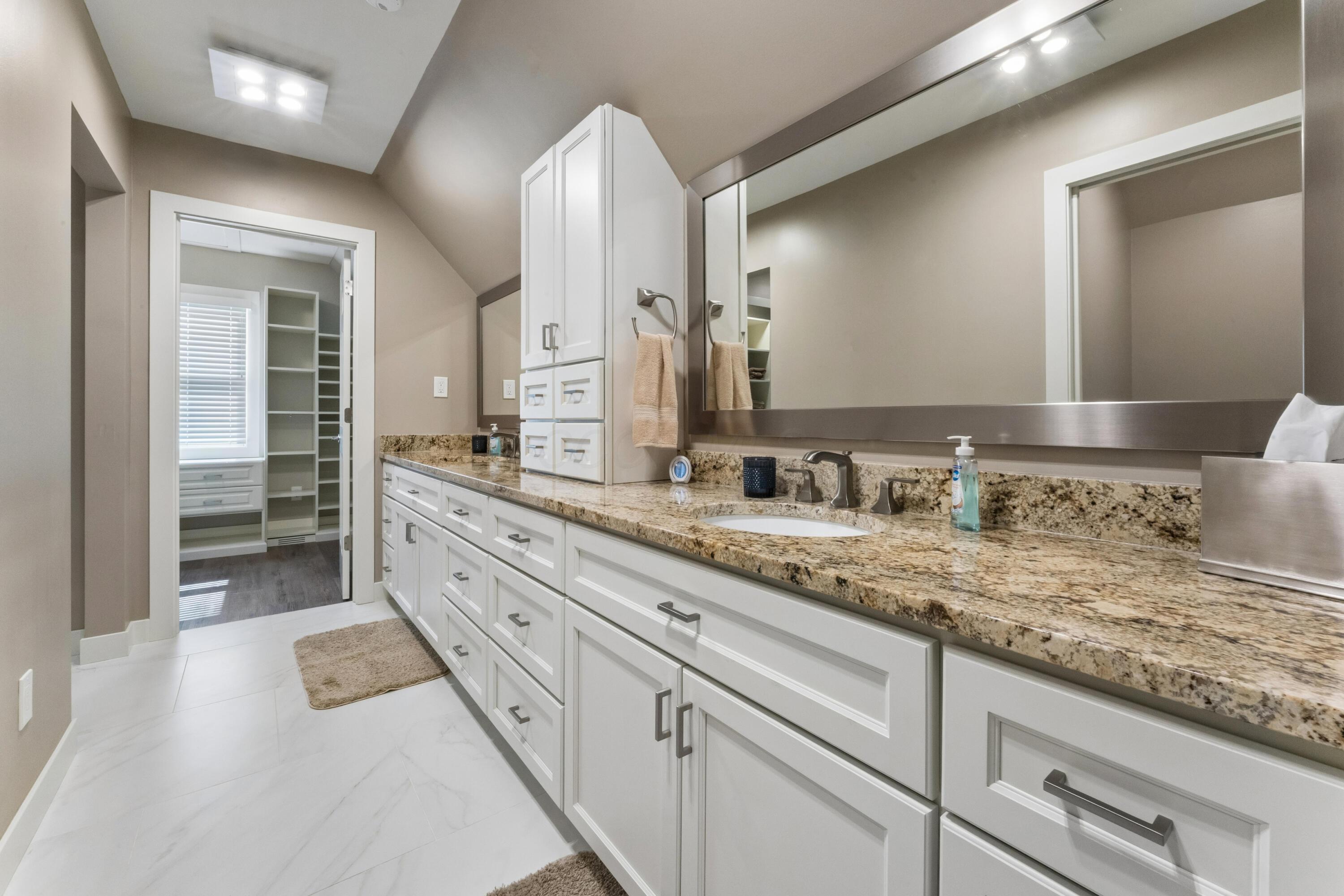 11570 Kilbourne Road Sunbury, OH 43074 - Photo 14 of 54