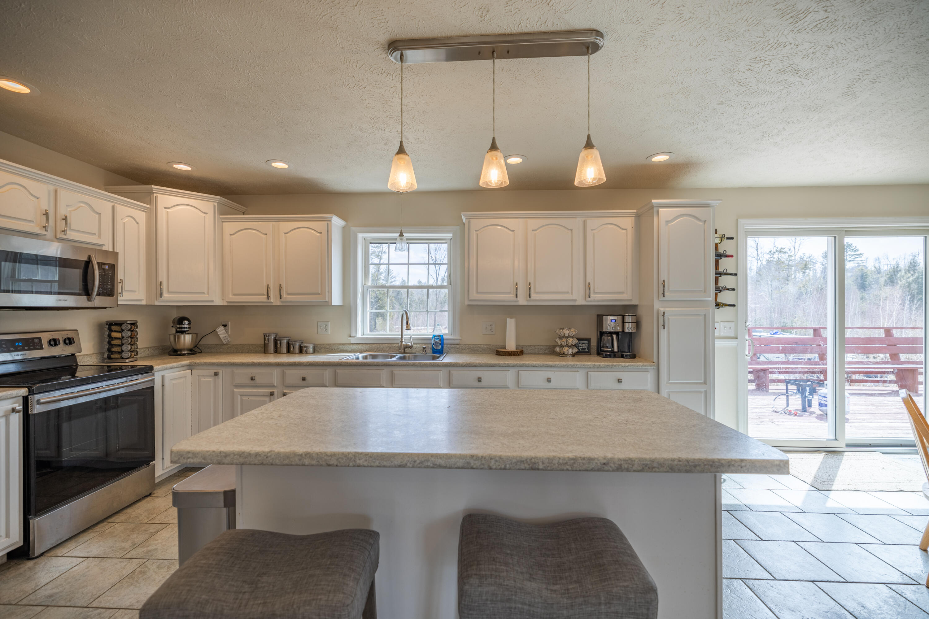 73 Rose Road Greene, ME 04236 - Photo 5 of 38 6I3A4747-HDR
