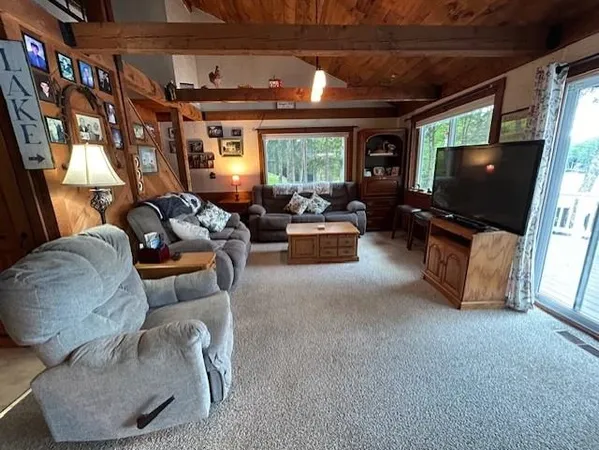 $2,550 | 442 Jobs Creek Road, Sunapee, NH 03782