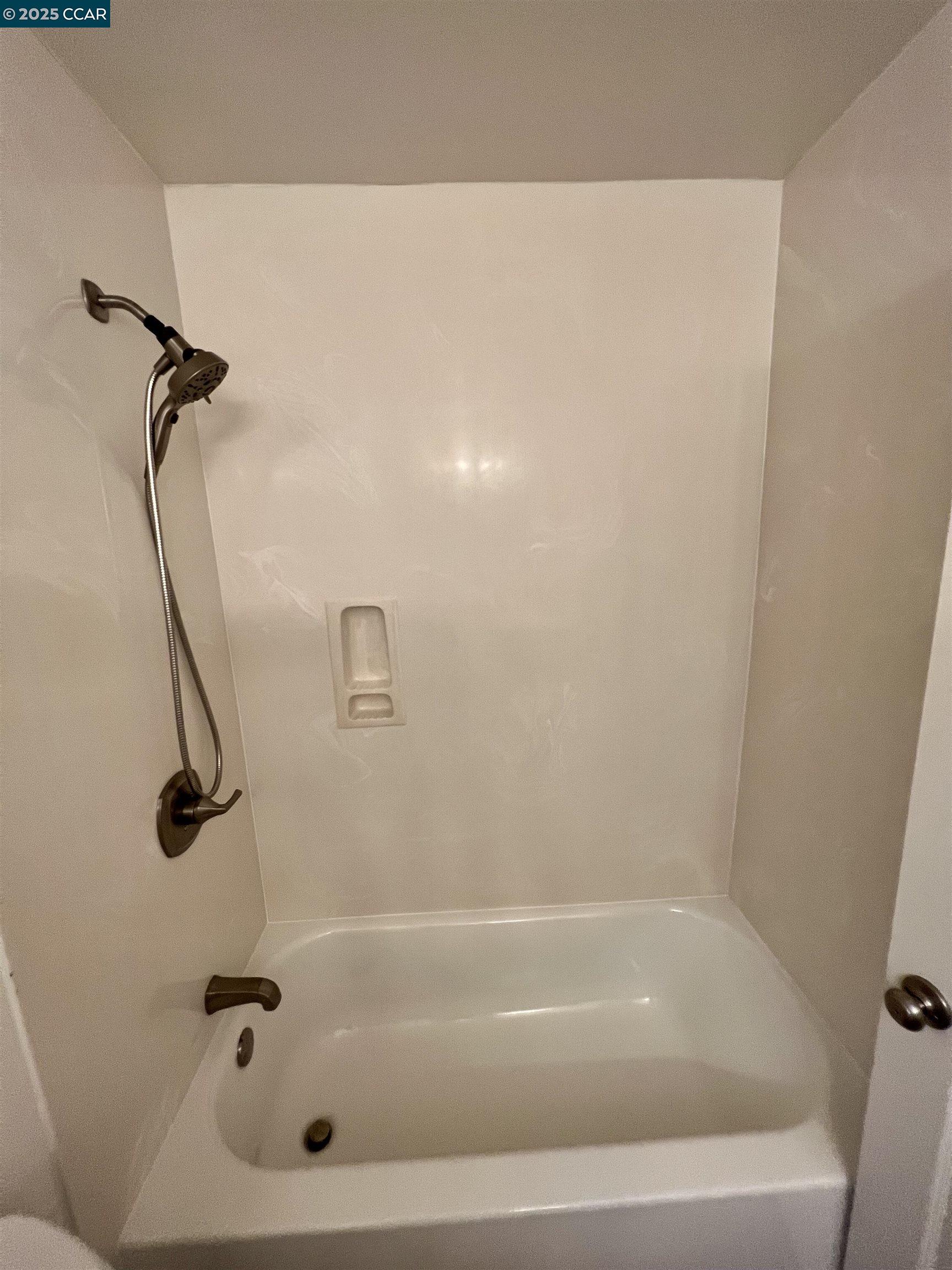 2060 Camel Lane, Unit 4 Walnut Creek, CA 94596 - Photo 14 of 26