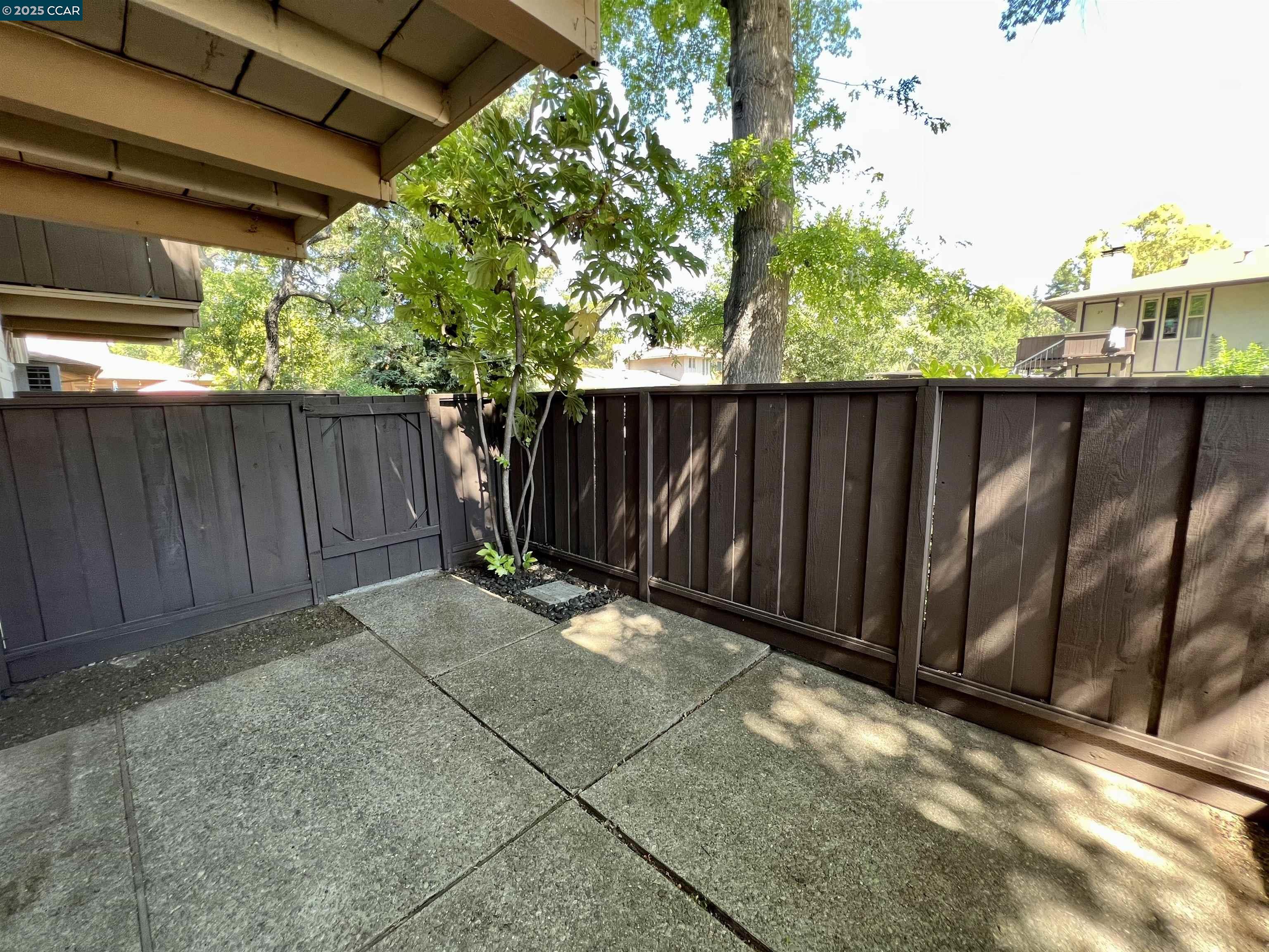 2060 Camel Lane, Unit 4 Walnut Creek, CA 94596 - Photo 22 of 26