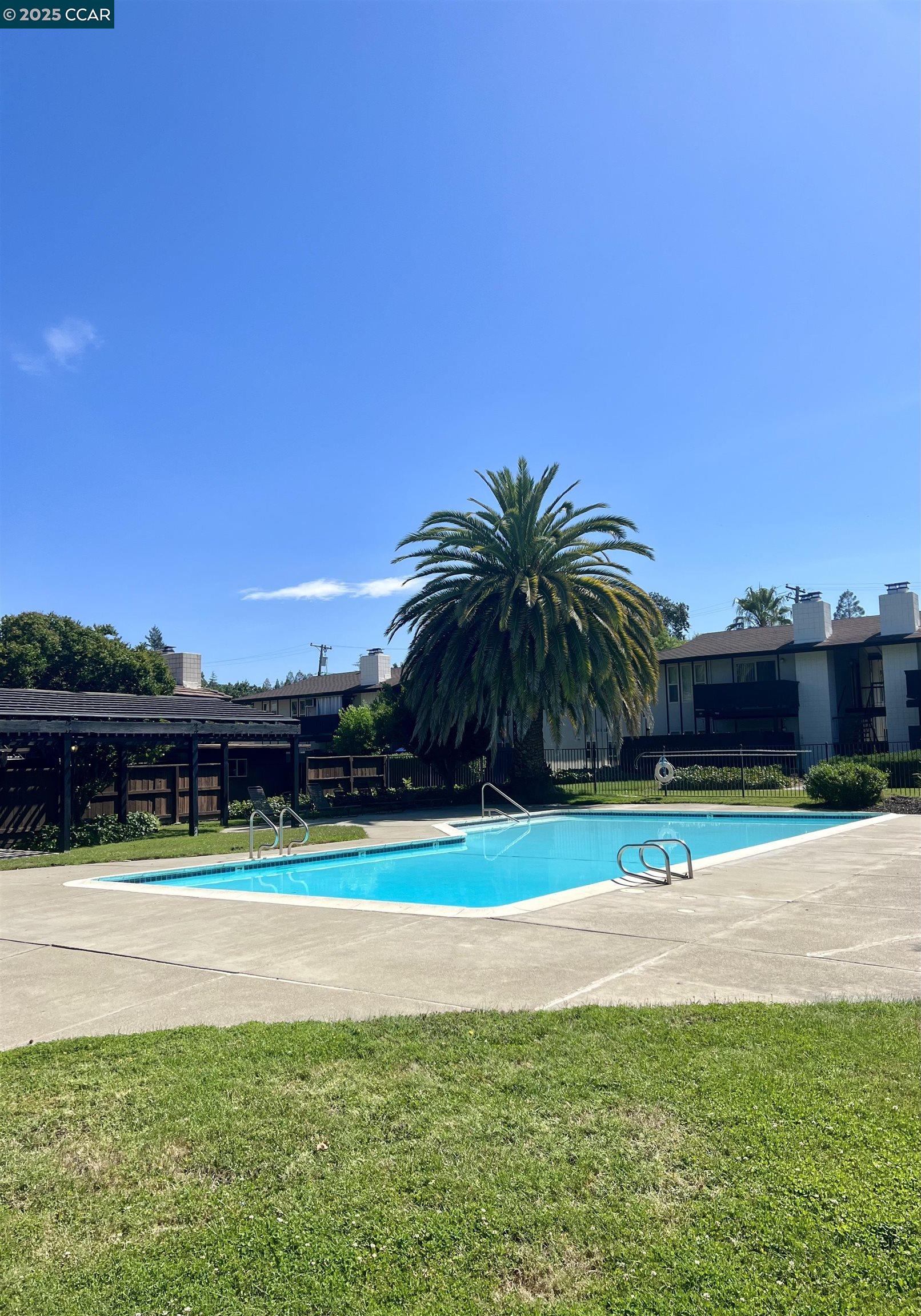 2060 Camel Lane, Unit 4 Walnut Creek, CA 94596 - Photo 24 of 26