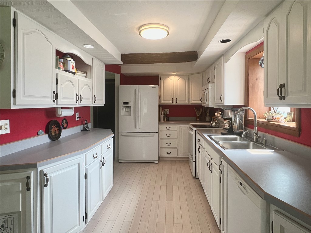 104 Bob Wilson Road Oneonta, NY 13820 - Photo 8 of 37