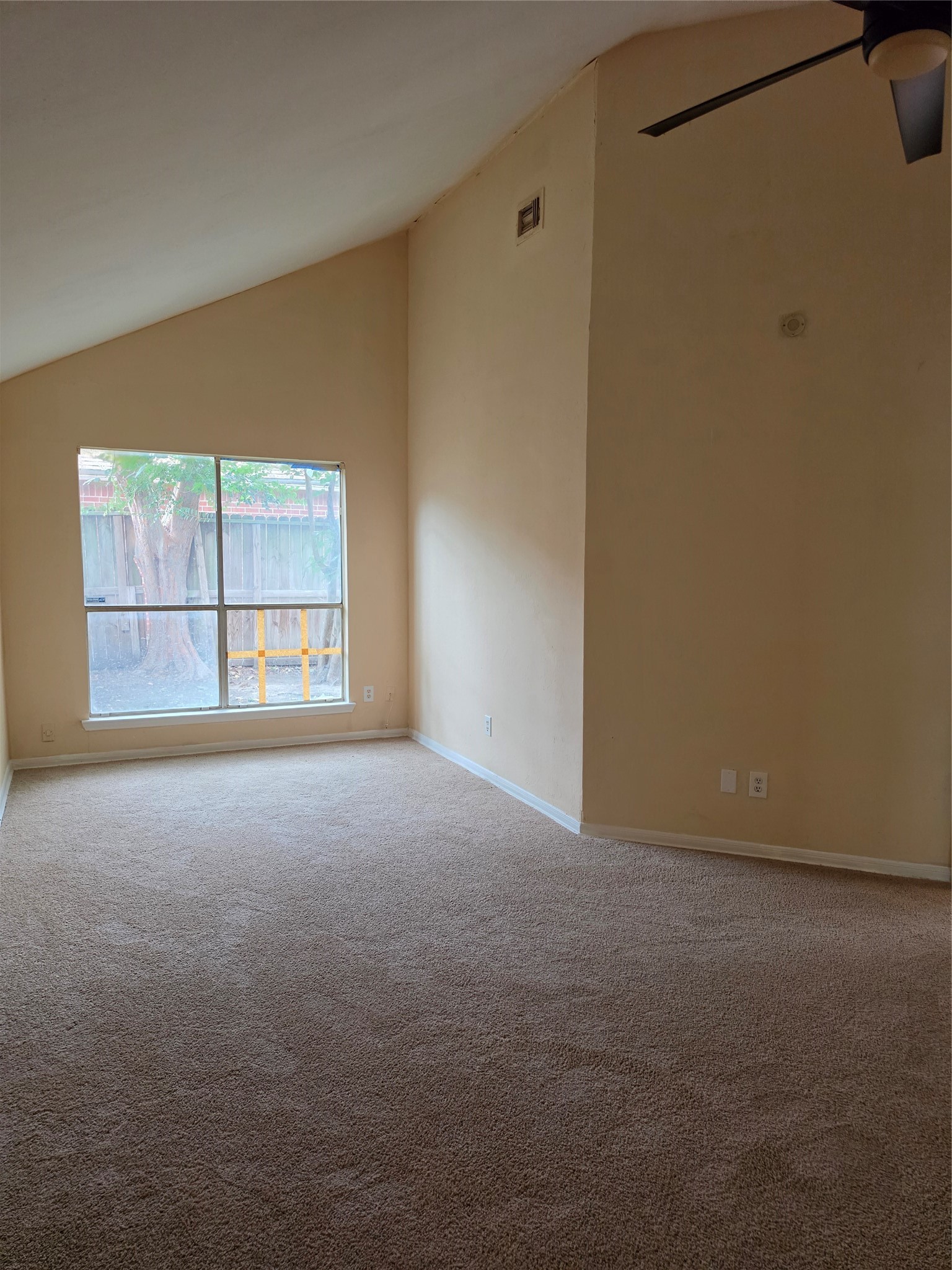 10122 Reedwood Lane Houston, TX 77036 - Photo 13 of 21 Gallery Image 13