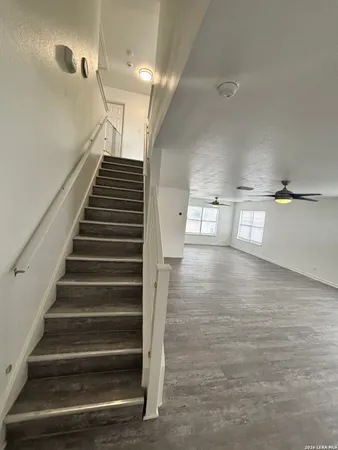 $260,000 | 8151 Cantura Mills, Converse, TX 78109