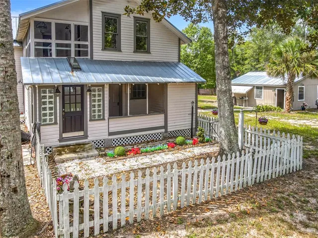 $494,900 | 525 West Blue Springs Avenue, Orange City, FL 32763