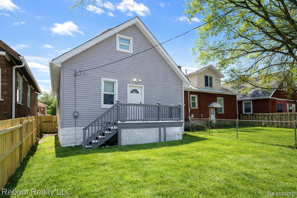 7714 Smart Street Detroit, MI 48210 - Photo 2 of 29
