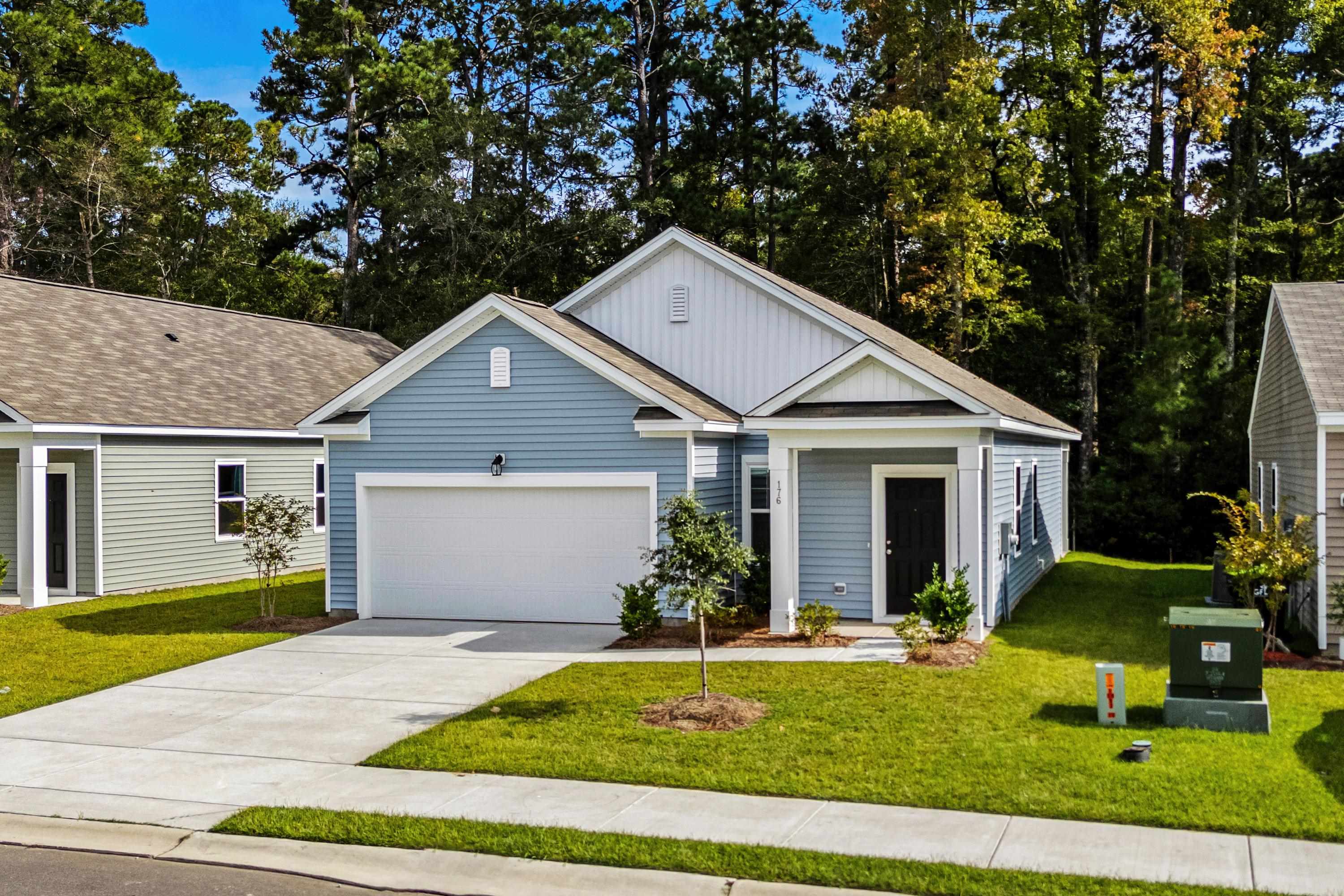 513 Silver Pidgeon Street Aynor, SC 29511 - Photo 2 of 19