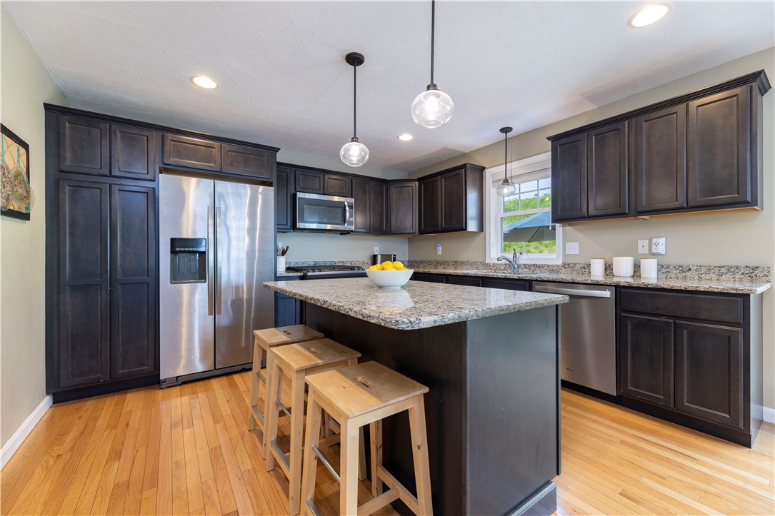 27 Coastwind Drive Westerly, RI 02891 - Photo 14 of 36