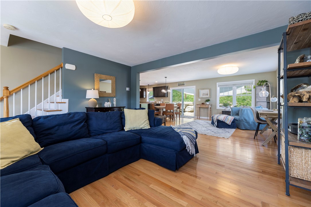 27 Coastwind Drive Westerly, RI 02891 - Photo 7 of 36