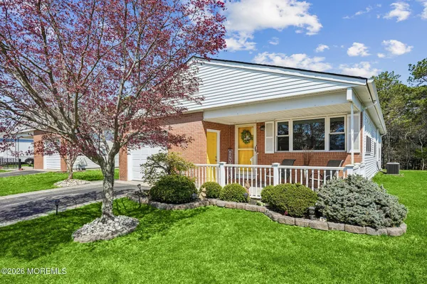 $319,900 | 118 Orlando Boulevard, Toms River, NJ 08757